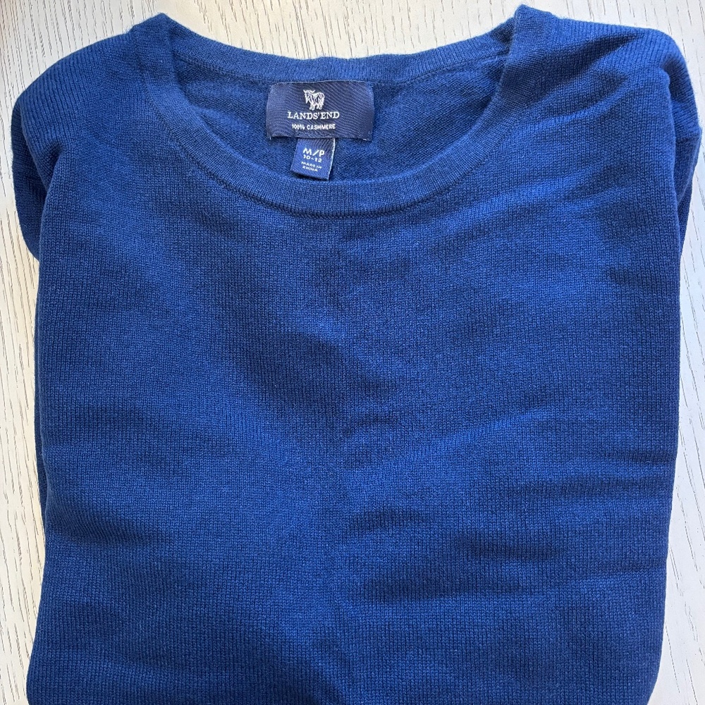 Lands' End Blue Cashmere Crewneck Sweater, Petite Medium; Fits Like Petite Small